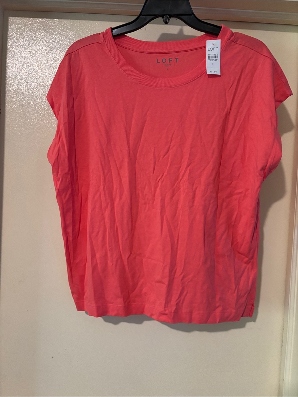 LOFT Coral Short Sleeve Crewneck T-Shirt NWT SIZE L